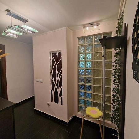 Apartament Red & Yellow 斯兰默多瓦 外观 照片